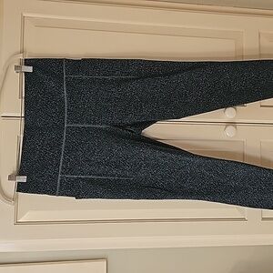 SALUTATION STASH 7/8 TEXTURED LEGGINGS